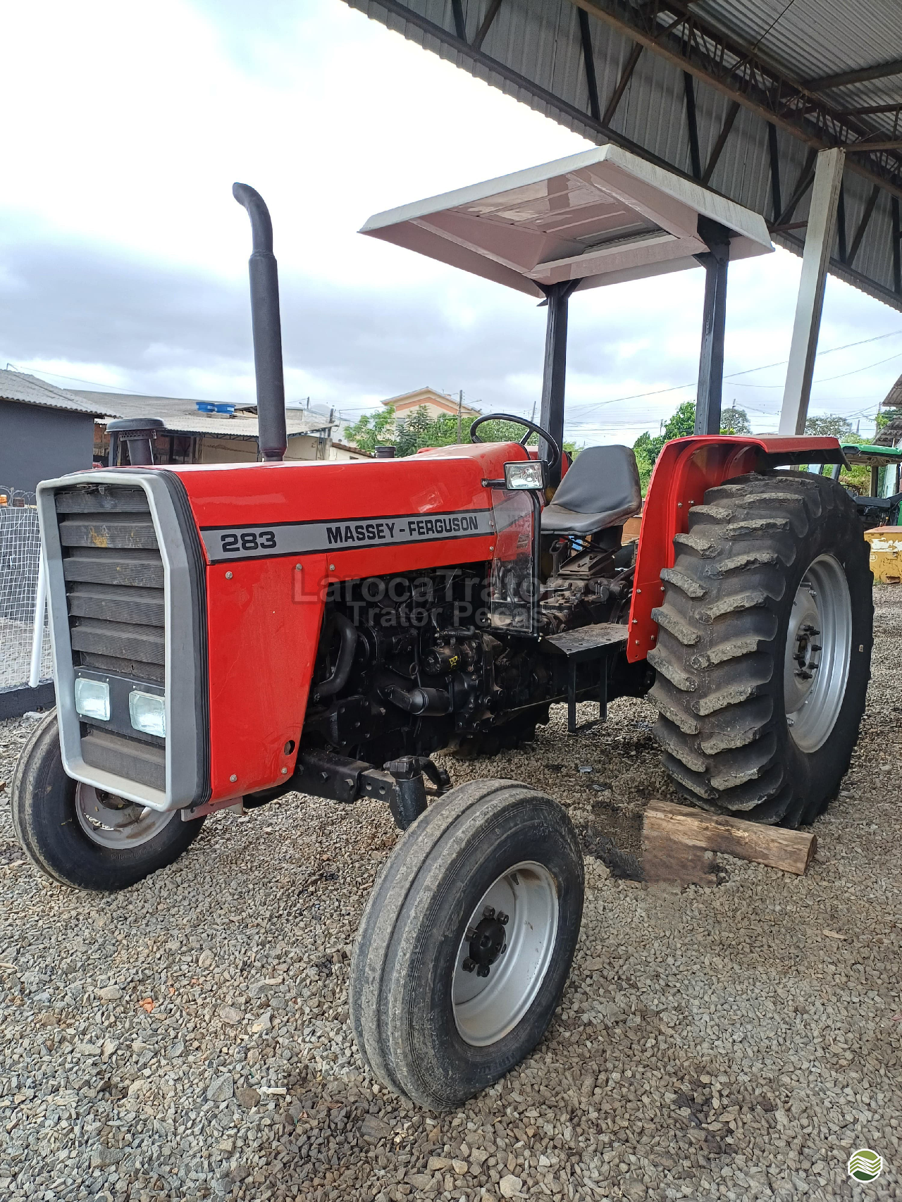 TRATOR MASSEY FERGUSON MF 283 Tração 4x2 Laroca Tratores - Tratorpeças PONTA GROSSA PARANÁ PR